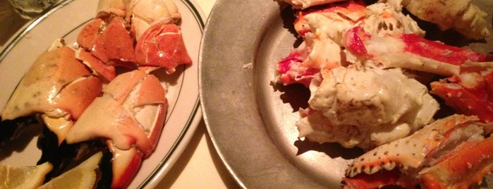 Joe's Seafood, Prime Steak & Stone Crab is one of Chicago & Steaks & ....