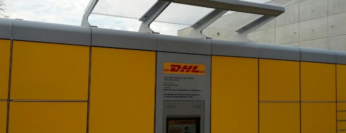 Packstation 143 is one of DHL Packstationen.