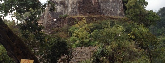 La Pirámide del Tepozteco is one of EDO MEXICO.