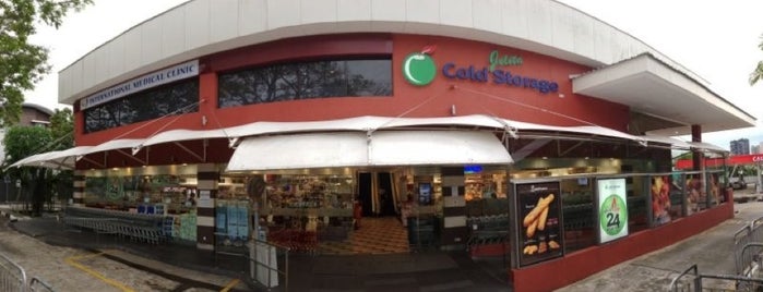 Jelita Shopping Centre is one of James'in Beğendiği Mekanlar.