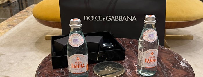 Dolce&Gabbana is one of Lugares favoritos de Draco.