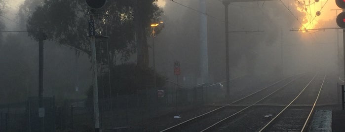 Mooroolbark Station is one of Melbourne Train Network.