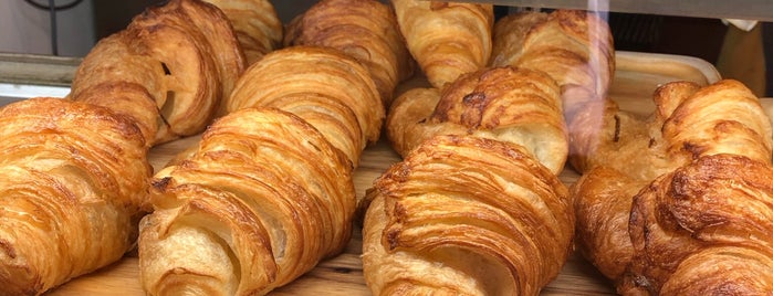 Panin Bakery is one of Croissant List.