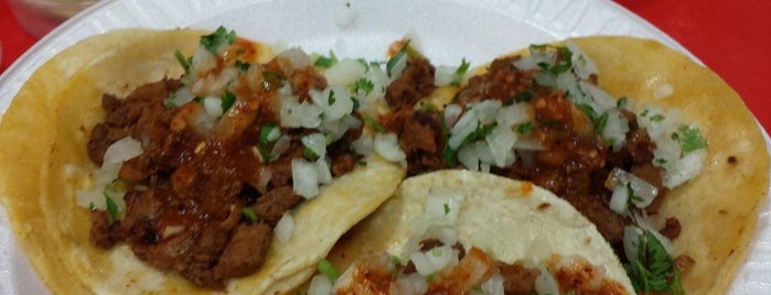 Tacos El Gavilan is one of LA Quick Eats.
