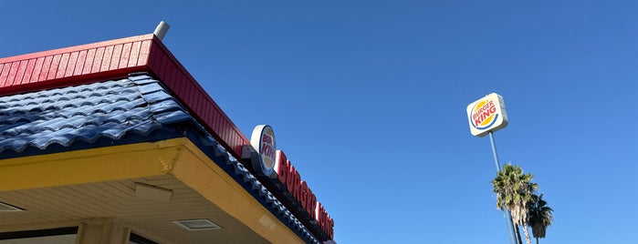 Burger King is one of Santa Clarita.