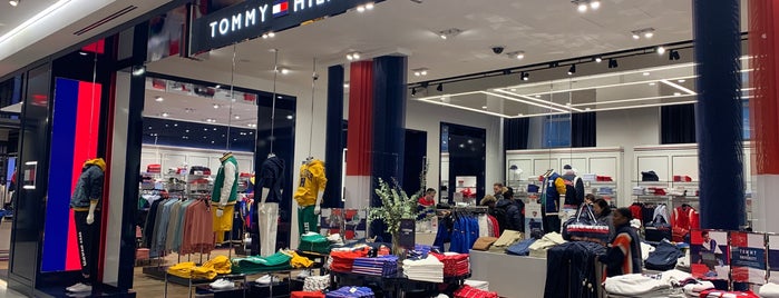 Tommy Hilfiger Men's Store is one of NewYork must have.