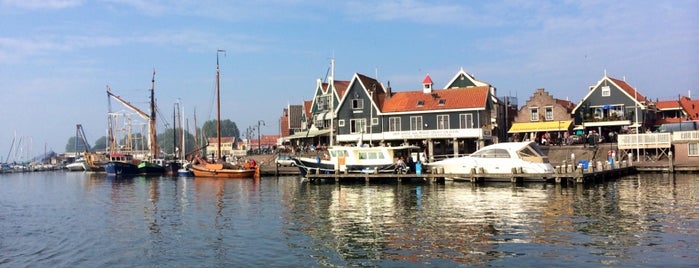 Haven Volendam is one of Waterland.
