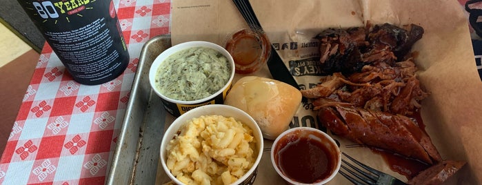 Dickey's Barbecue Pit is one of NYC sub urb.