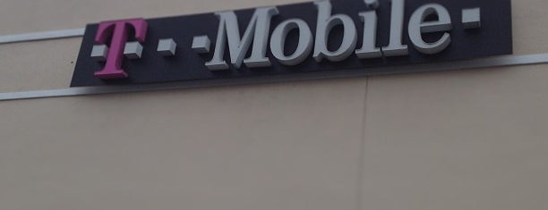 T-Mobile is one of Orlando - Compras (Shopping).