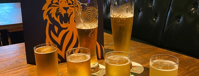 Tiger Tavern is one of Micheenli Guide: Awesome watering holes, Singapore.