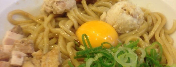 Hinode Ramen is one of Orte, die T gefallen.