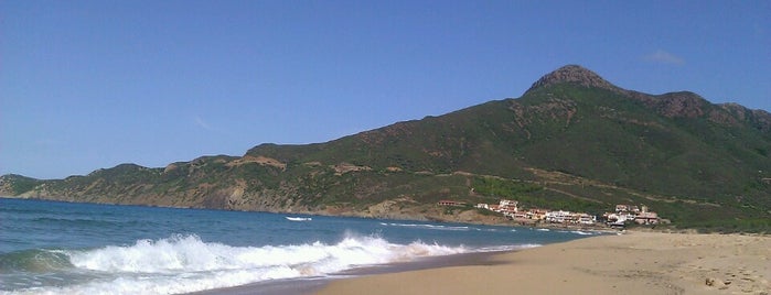 Spiaggia di Portixeddu is one of Jas' favorite natural sites.