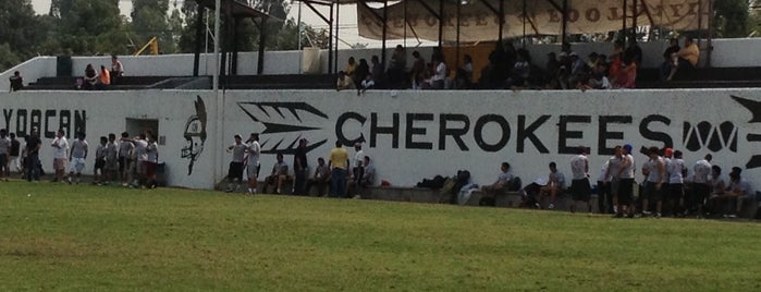 Club Cherokees is one of Campos de Fútbol.