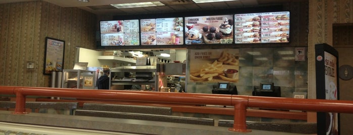 Burger King is one of Lugares favoritos de Joe.