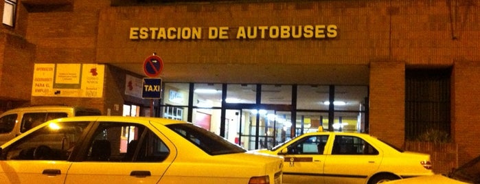 Estación de Autobuses de Palencia is one of ya checkeados.