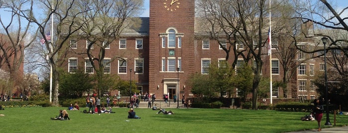 Brooklyn College is one of Tempat yang Disukai John.