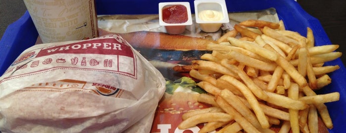 Burger King is one of Tempat yang Disimpan Gül.