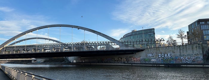 Noltemeyerbrücke is one of Hannover.