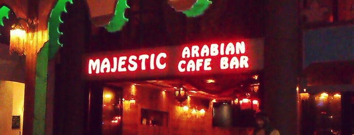 Majestic Arabian Cafe Bar is one of J'ın Beğendiği Mekanlar.