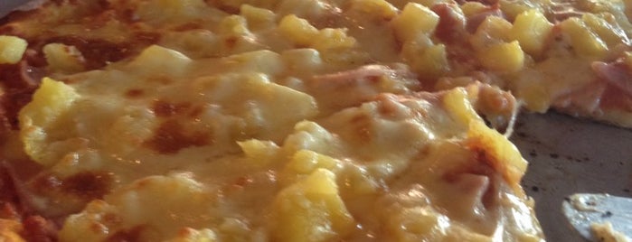 Pizza Gino is one of María : понравившиеся места.