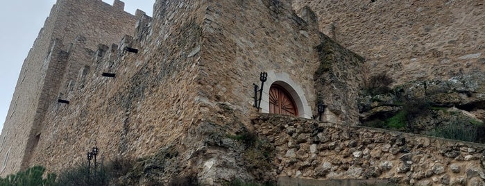 Residencia Real Castillo de Curiel de Duero is one of Castillos para dormir.