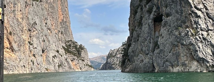 Şahinkaya Kanyonu is one of Karadeniz.