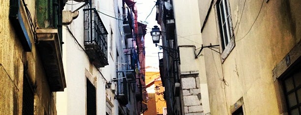 Alfama is one of Lisbon / Coimbra / Porto.
