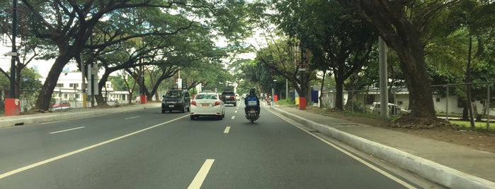 Lawton Avenue is one of Taguig.