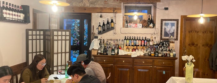 Trattoria Dal Taio is one of VR to eat.