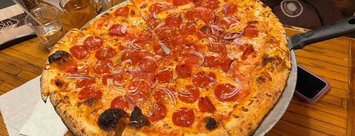 Noli's Pizzeria is one of Italian Food.
