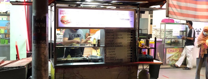 Amir Garsia Cafe is one of Makan @ Bangi/Kajang #4.