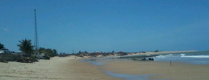 Praia de Touros is one of Tempat yang Disimpan Dade.