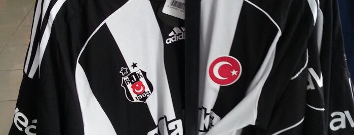 Adidas is one of Istanbul_سحرو.