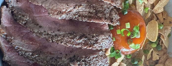 Meating Steak is one of Beef & Burger 2020+.bkk.