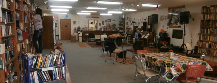 Uptown Bill's Coffeehouse & Neighborhood Arts Center is one of Iowa's Music Venues.
