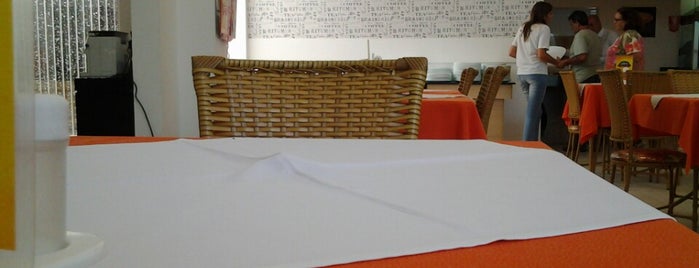 Restaurante Prato Cheio is one of Lugares favoritos de Rodrigo.