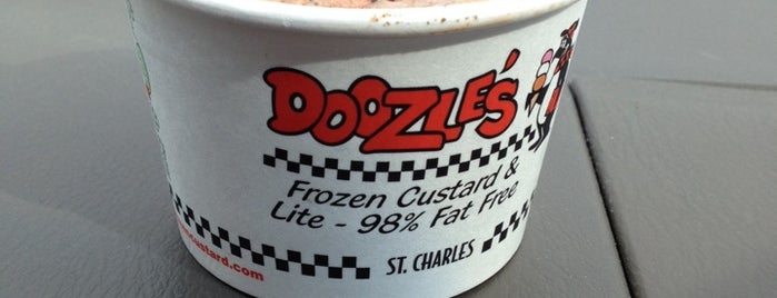 Doozles Frozen Custard is one of สถานที่ที่ Michael ถูกใจ.