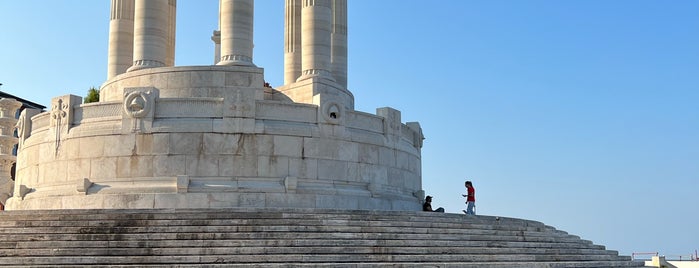 Monumento ai Caduti del Passetto is one of Marche.