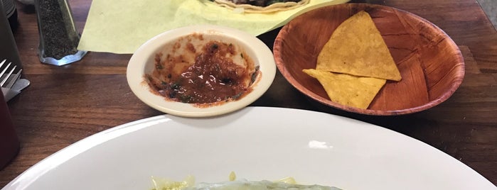 Taqueria El Coral is one of The 13 Best Places for Chile Verde in San Jose.