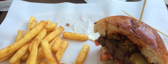 Route Burger House is one of İstanbul.