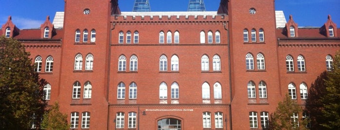 Technische Hochschule Brandenburg (THB) is one of Orte, die Mahmut Enes gefallen.
