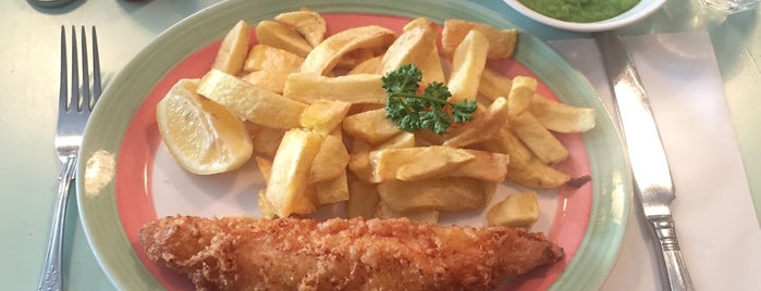 Poppies Fish & Chips is one of Posti salvati di By B.