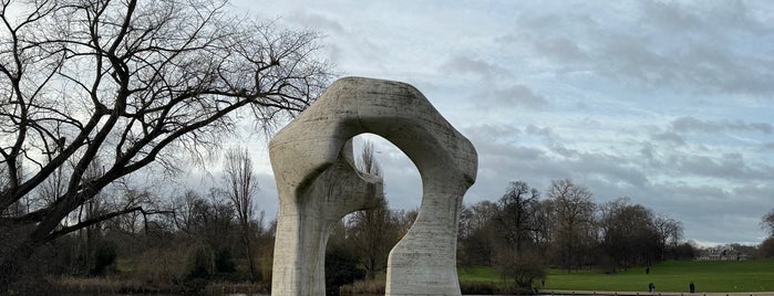 Henry Moore's Travertine Arch is one of London.