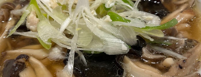 たびーとキッチン is one of Posti che sono piaciuti a Sigeki.