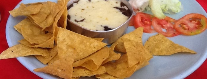 The Salsa Kitchen is one of Lugares favoritos de Alissa.