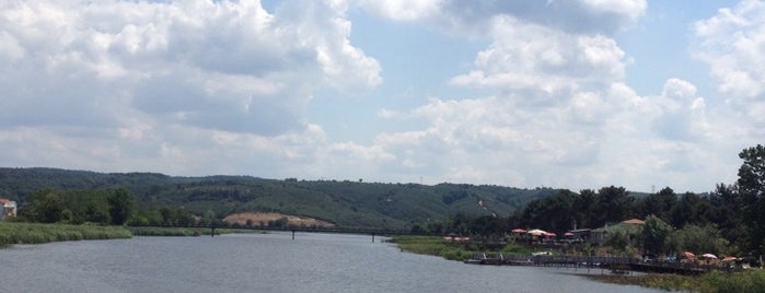Küçükboğaz Gölü is one of Lieux qui ont plu à ENES.