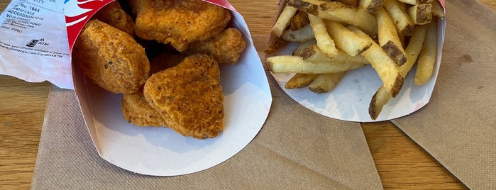 Wendy’s is one of The 15 Best Places for Chicken Nuggets in Los Angeles.