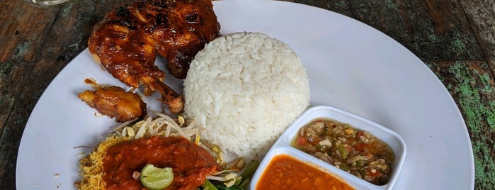 Warung Janggar Ulam is one of Guide to Ubud's best spots.