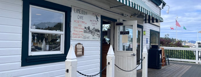 Lime Kiln Cafe is one of Washington Places.