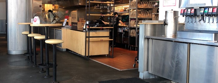 Chipotle Mexican Grill is one of NJ Somerville+.